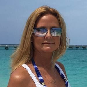 Meet your Posher, Brenda